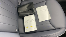 MINI Cooper 135kW E Exclusive [Level 1] 41kWh 3dr Auto Electric Hatchback